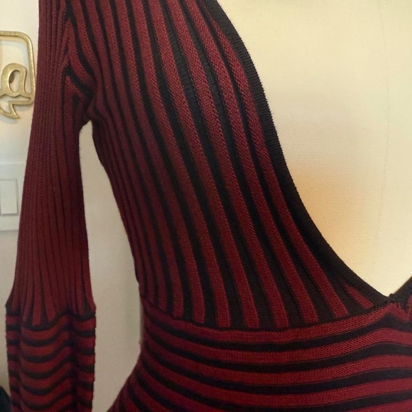 NWT KNITZ For LOVE & LEMONS SWITCH STRIPED Deep V-Neck Mini Ribbed Dress 151 - Picture 5 of 11